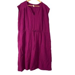 Pact Women's Gauze Midi Dress in Magenta